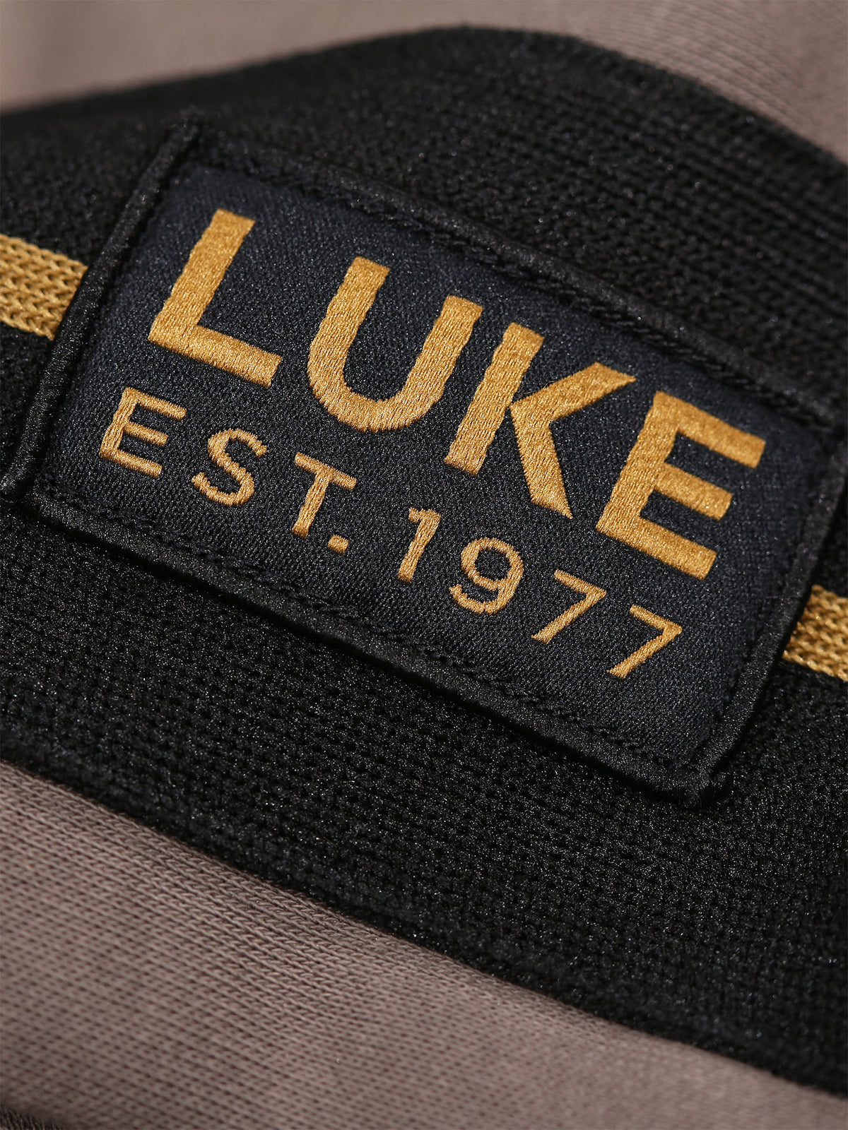 MASSACHUSETTS TAPE DETAIL SWEATSHIRT