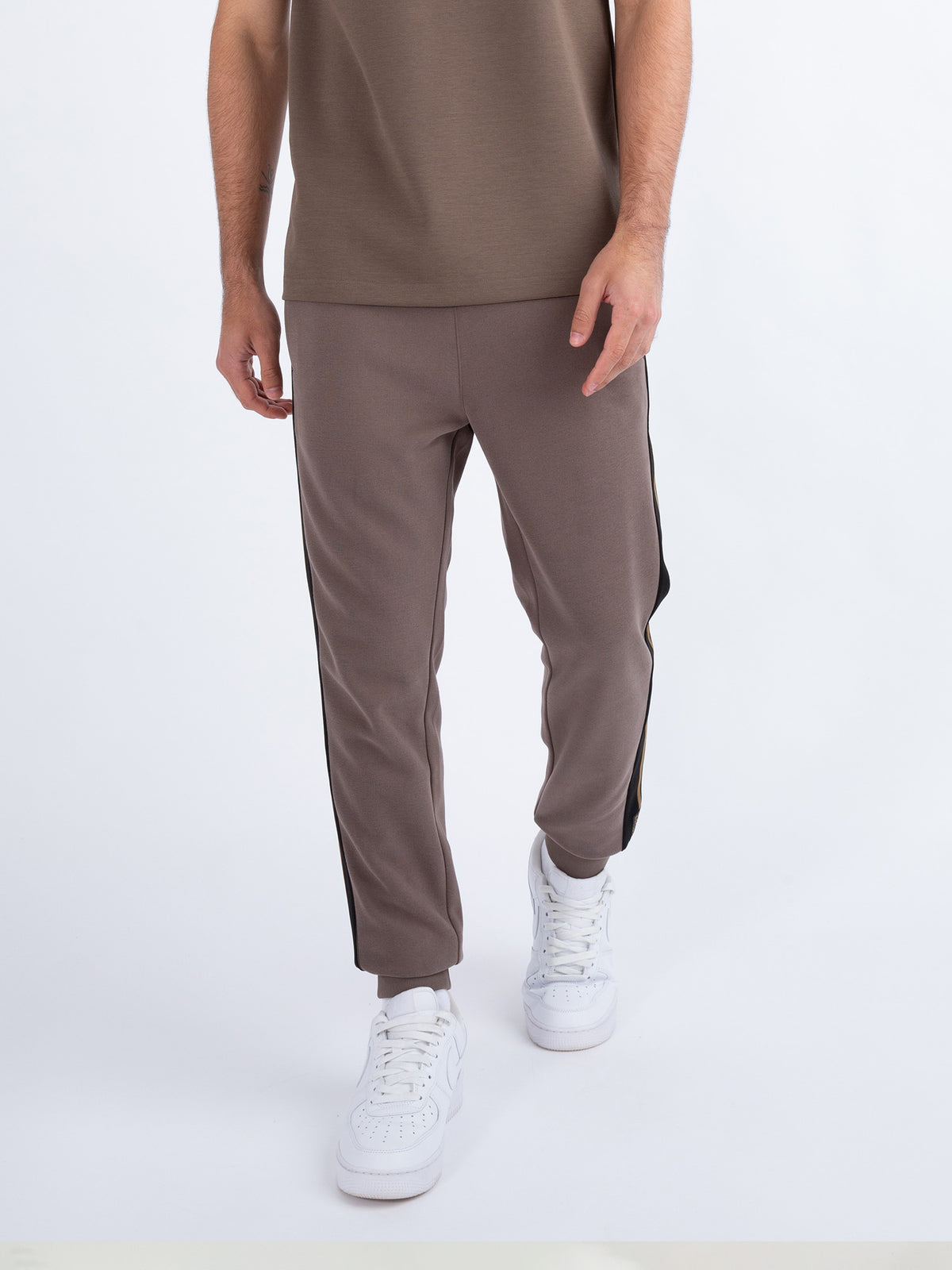 CORNELL PREMIUM VINTAGE CUFFED JOGGERS