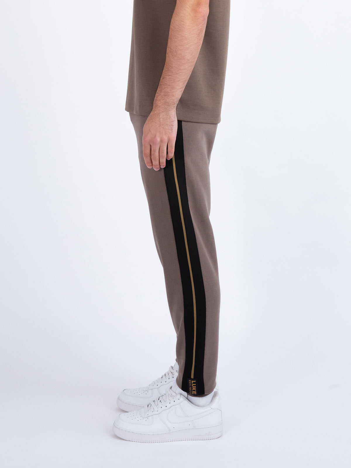 CORNELL PREMIUM VINTAGE CUFFED JOGGERS