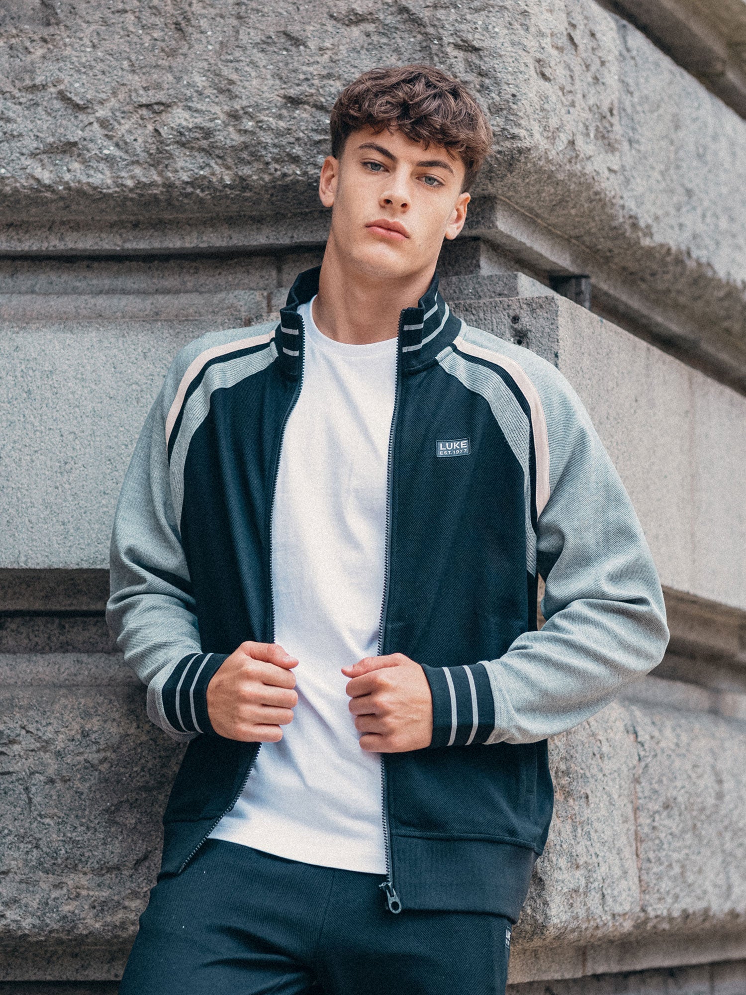 MALONE PREMIUM TEXTURED TRACKSUIT