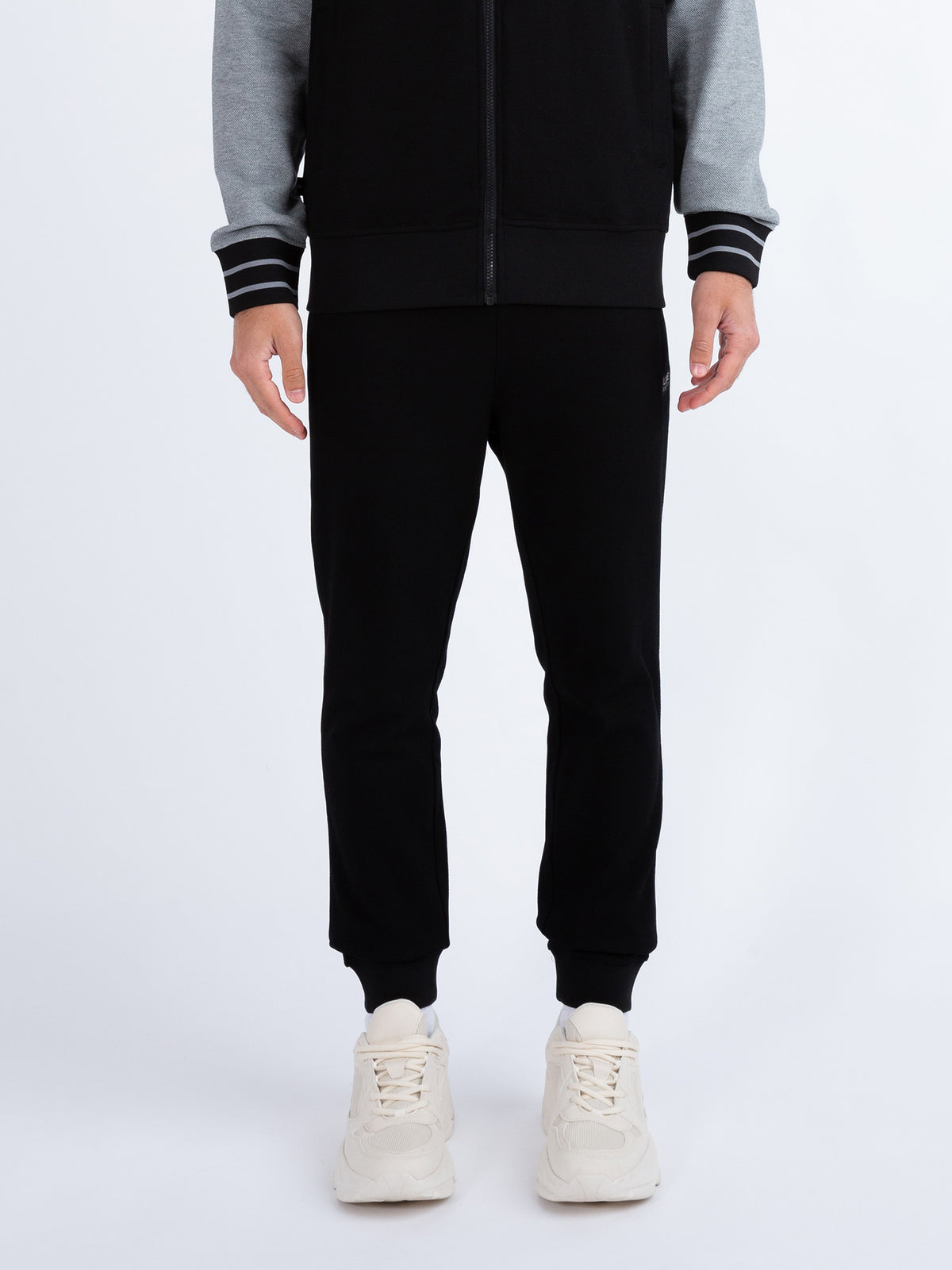 TRAVIS PREMIUM TEXTURED CUFFED JOGGERS