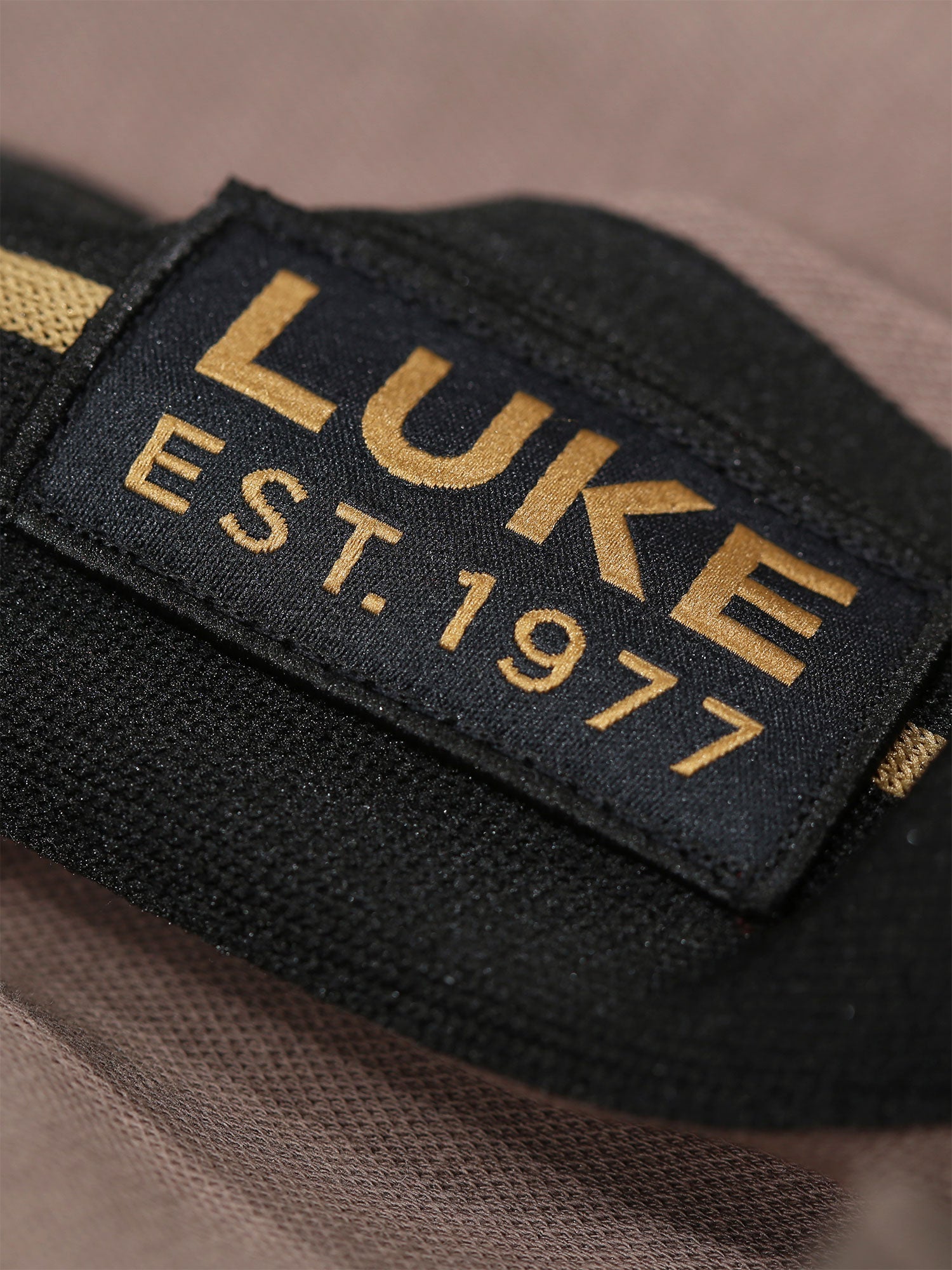 CALTECH TRIM TAPE ZIP POLO