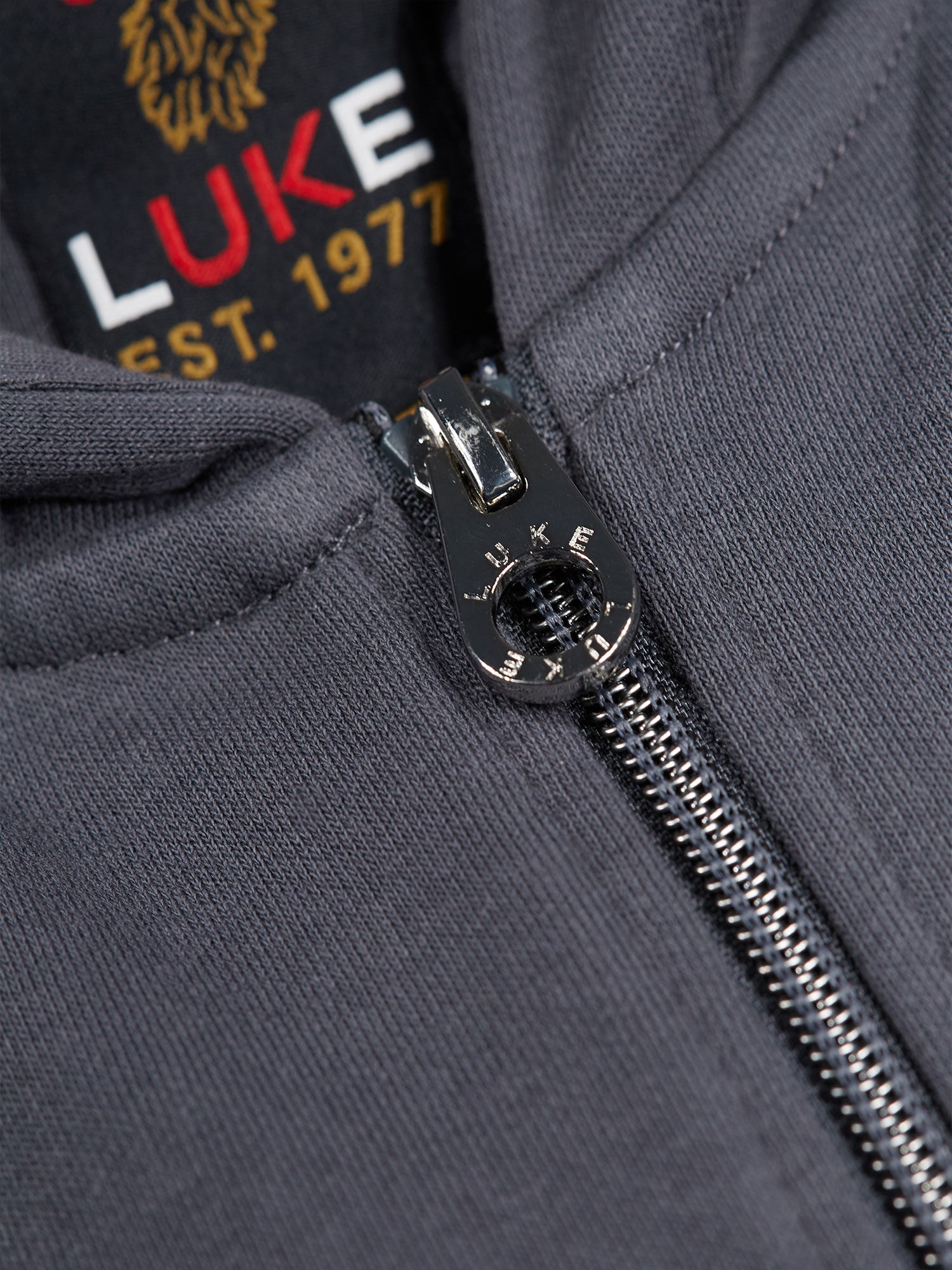 BERLIN 1000 ZIP HOODIE