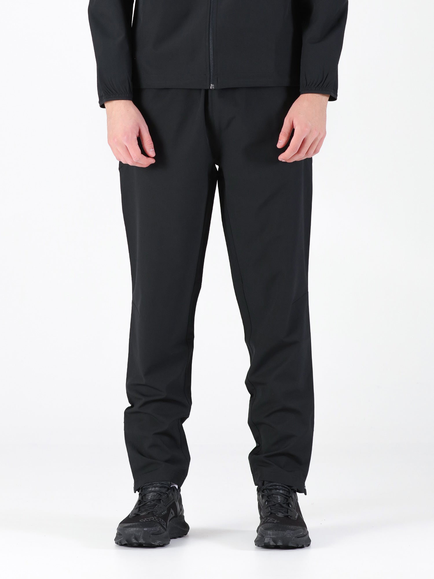 BEACONS PERFORMANCE JOGGERS