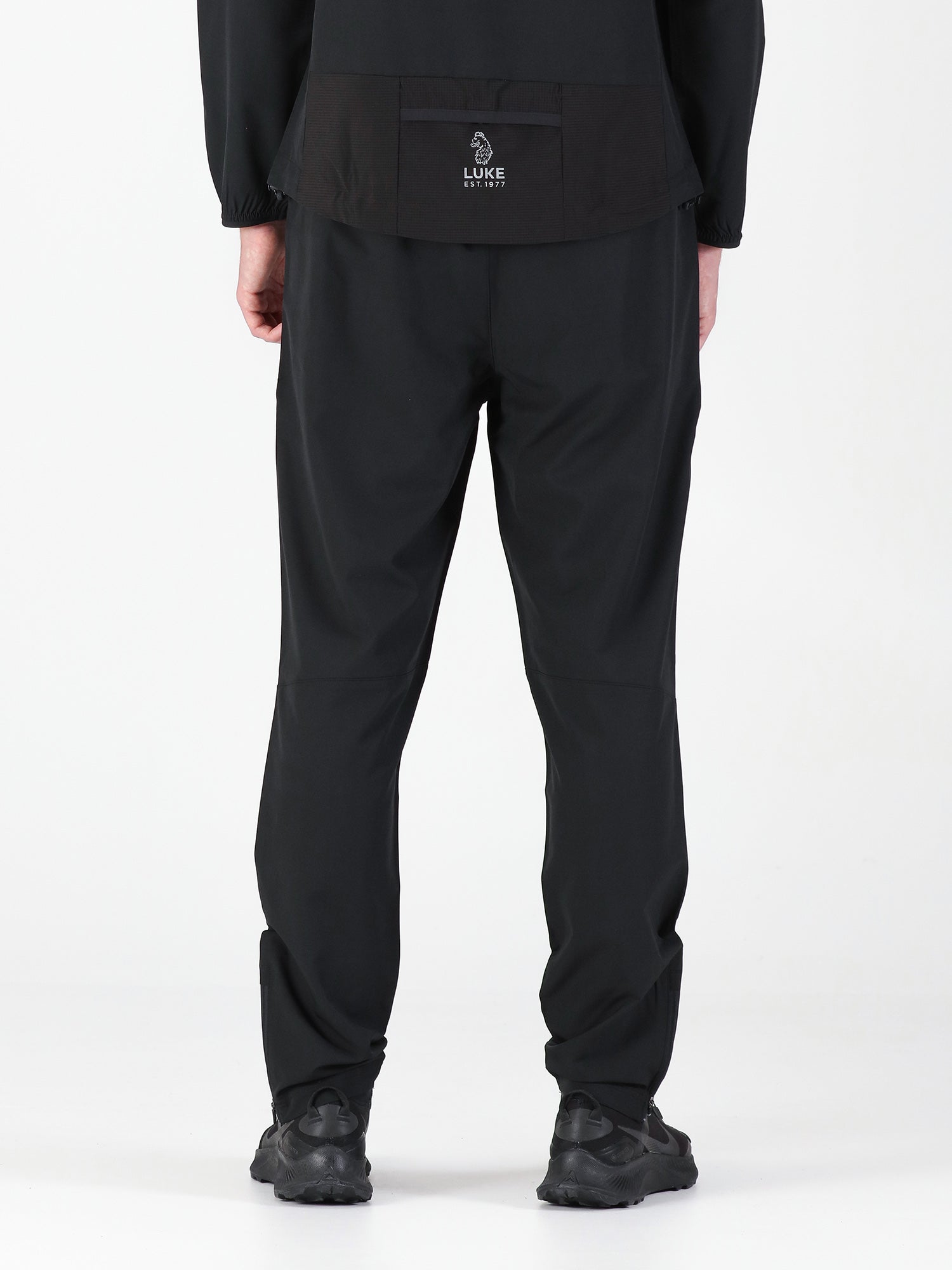 BEACONS PERFORMANCE JOGGERS