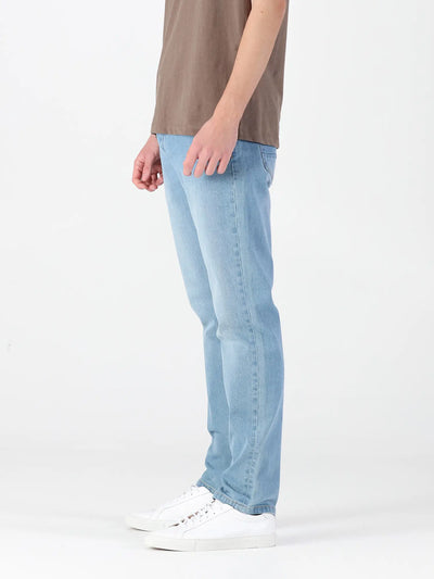DNA TAPERED FIT JEANS