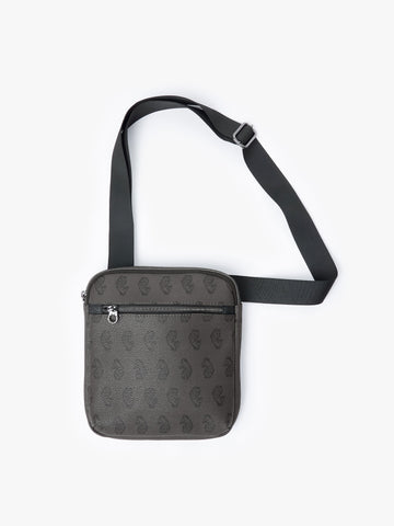 Men's black bag.