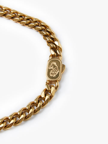 Men's gold jewellery.