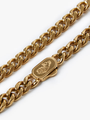 Men's gold jewellery.