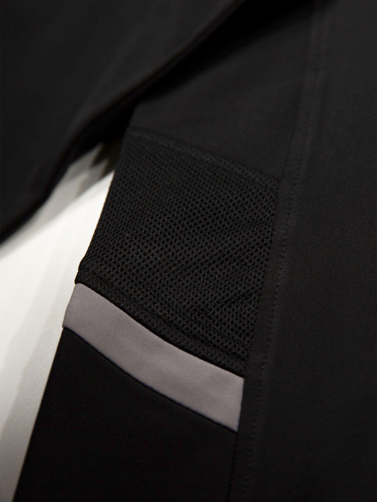 LOCK OUT 1000 QUARTER ZIP PERFORMANCE SWEATSHIRT