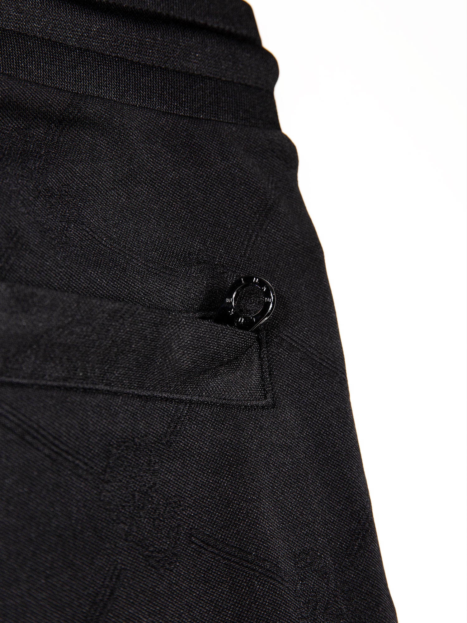 PHOENIX TEXTURED SHORTS