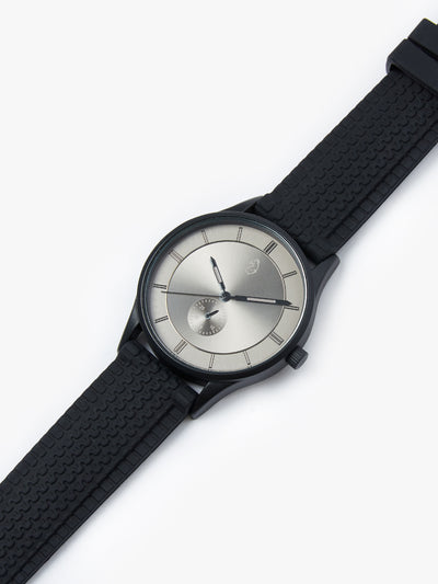 LAAX WATCH