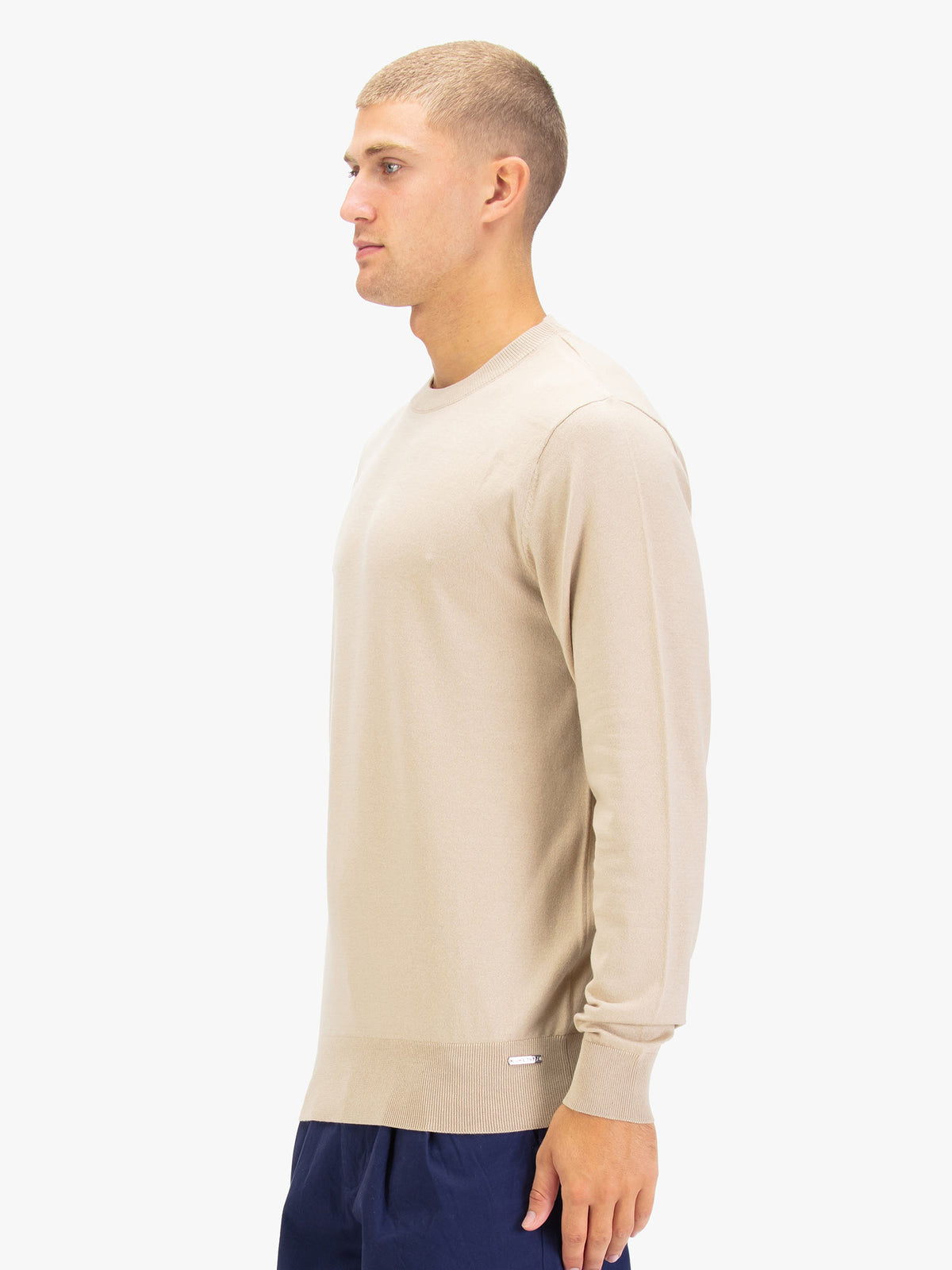 Men's beige jumper.