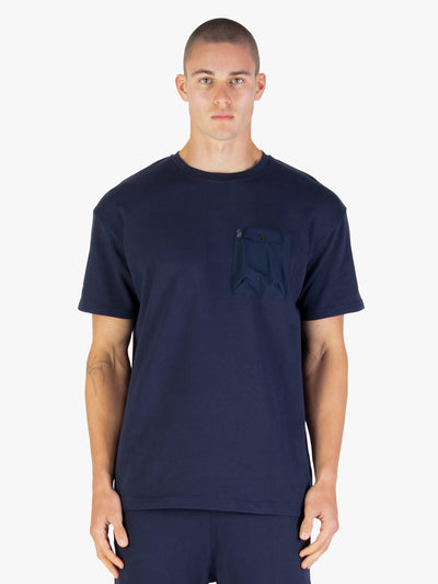 Men's navy t-shirt with crew neck and short sleeves.