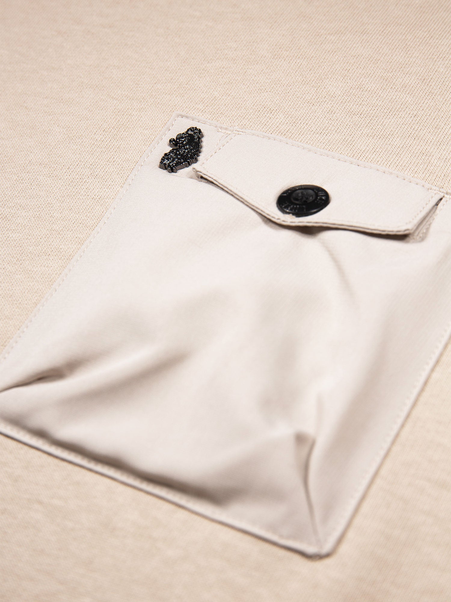 PUTNEY 1000 POCKET T-SHIRT