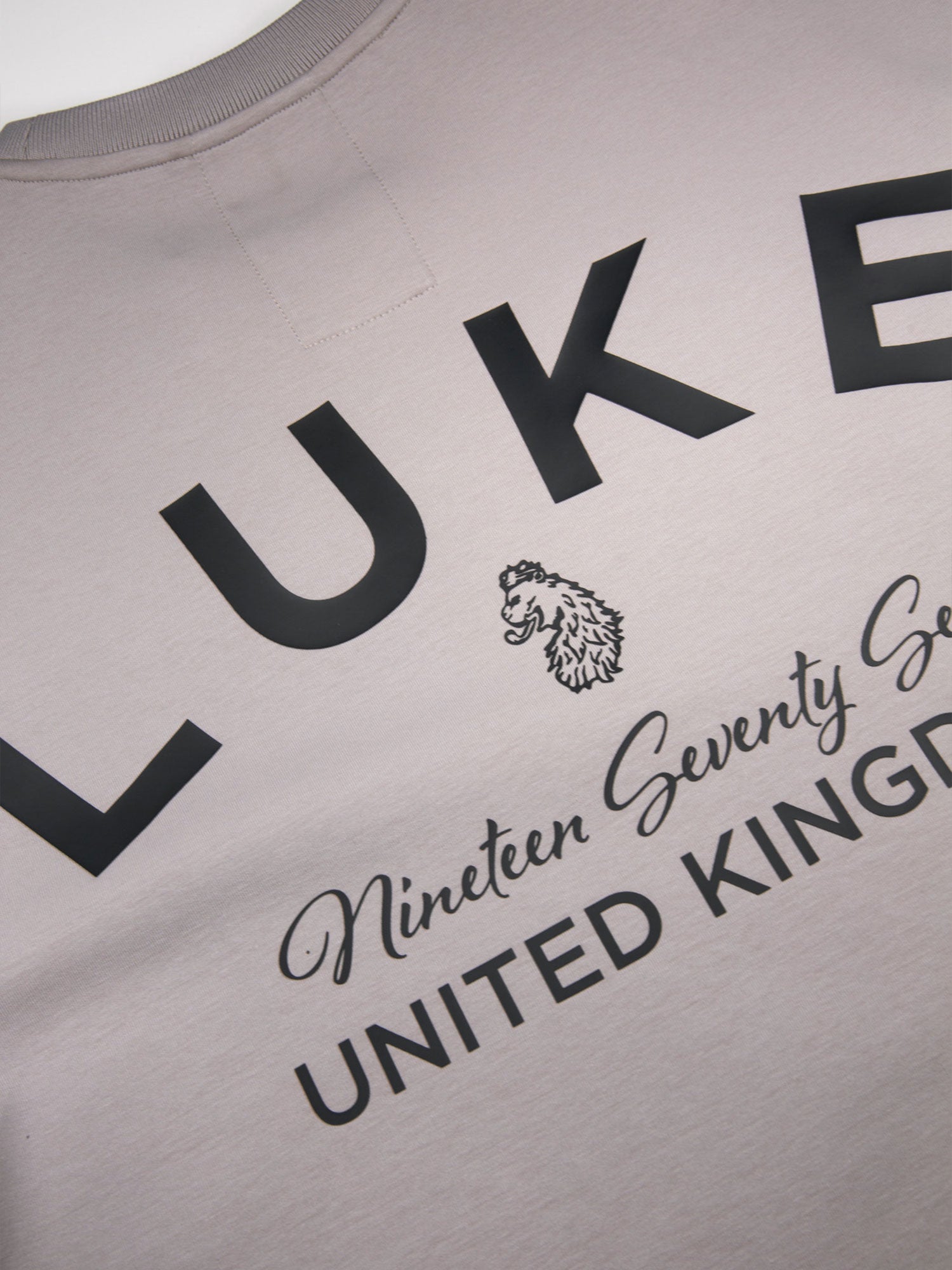 OAKWOOD PRINT DETAIL SWEATSHIRT