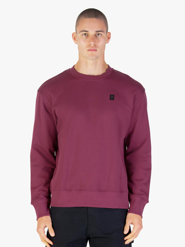 Men's red sweatshirt.