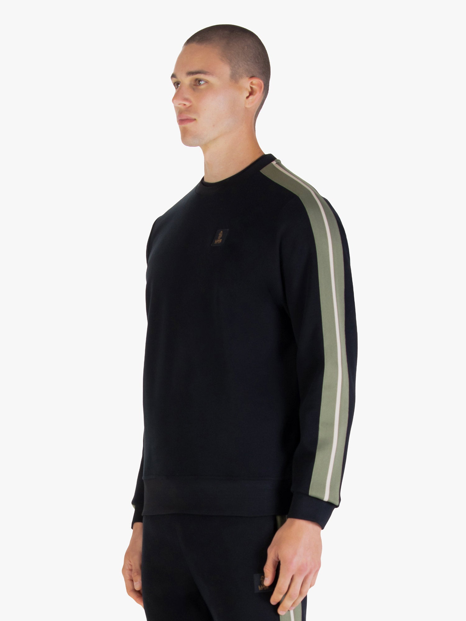 MASSACHUSETTS 1000 TAPE DETAIL SWEATSHIRT