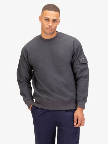 Men's grey sweatshirt.