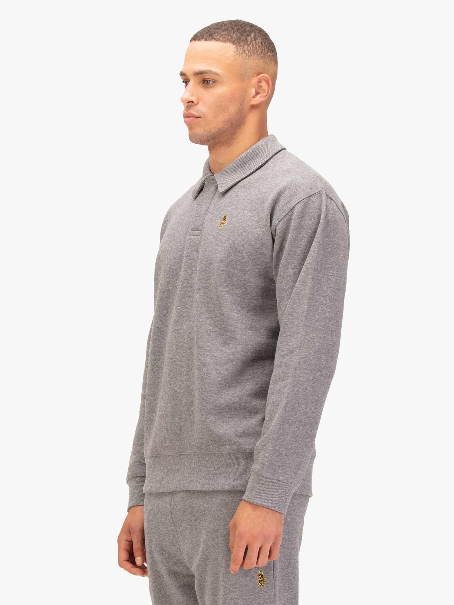 MEDELLIN COLLARED SWEAT