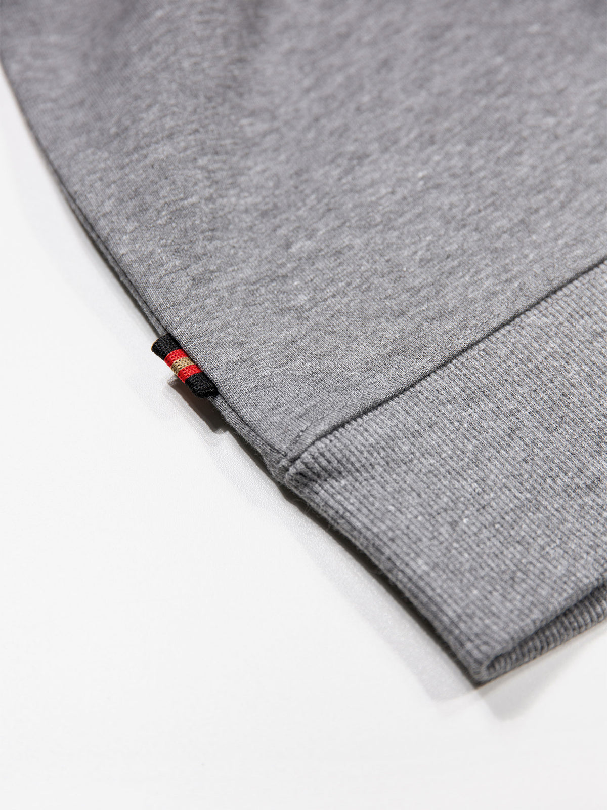 MEDELLIN COLLARED SWEAT