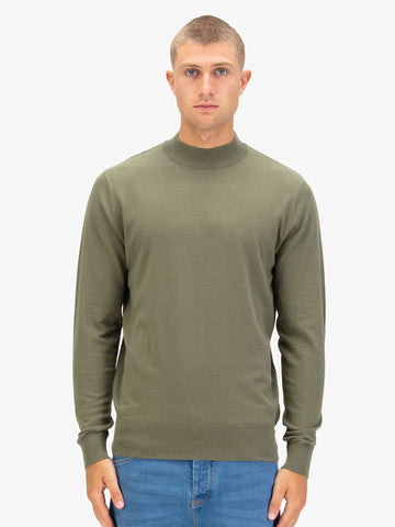 Men's green jumper.
