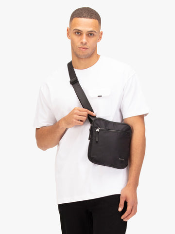 Men's black bag.