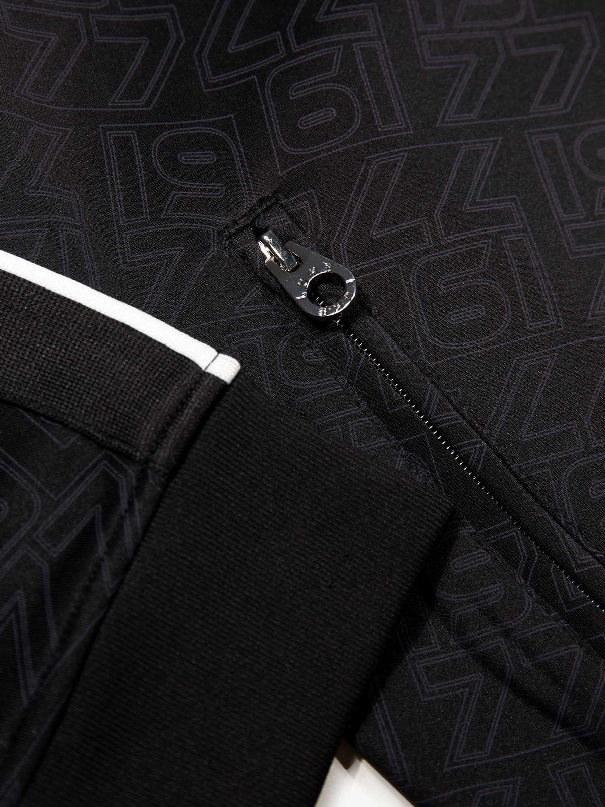 Men's black sweatshirt, detail view 5