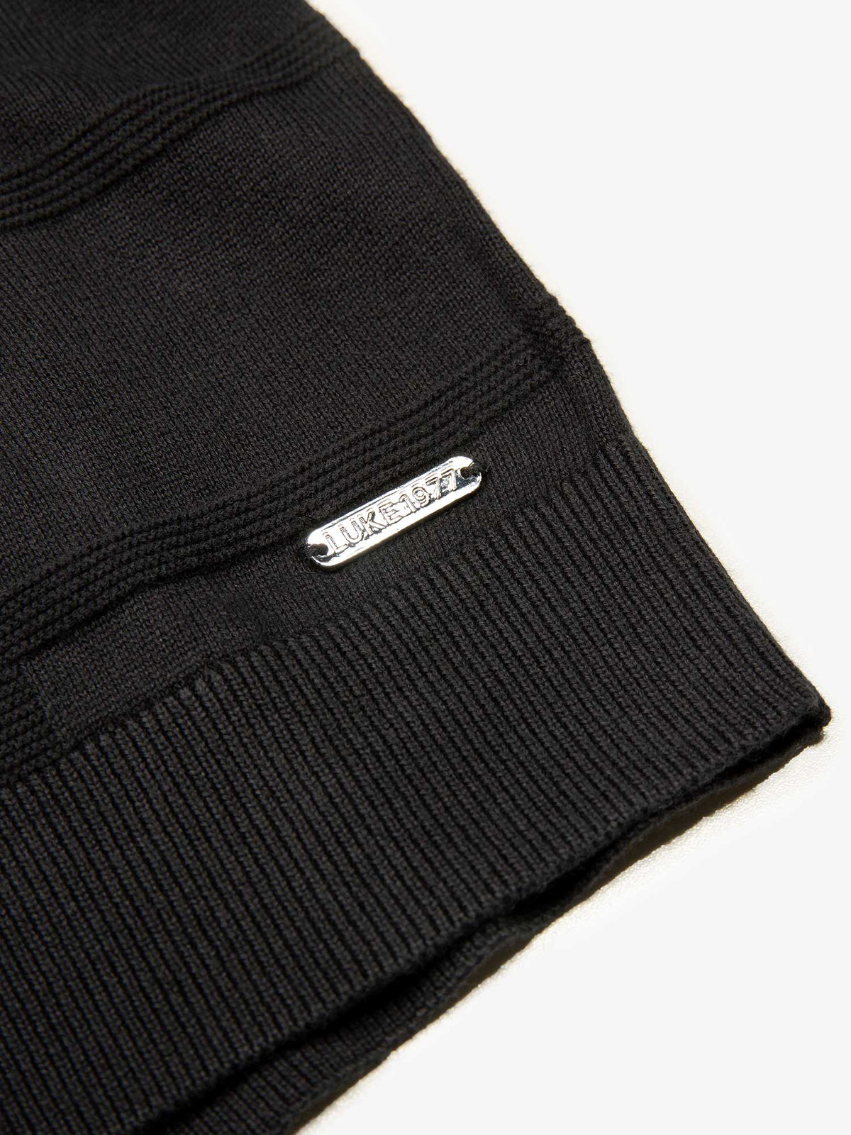 Men's black jumper with crew neck, detail view 3