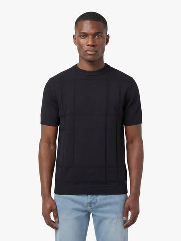 Men's black jumper with crew neck, front view