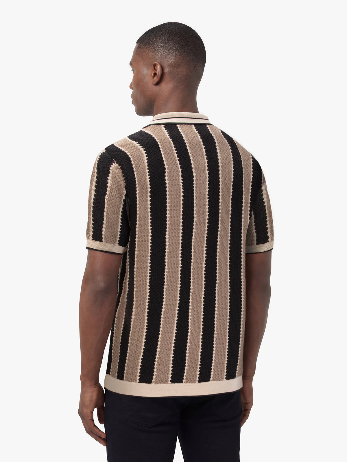 Men's brown jumper, back view