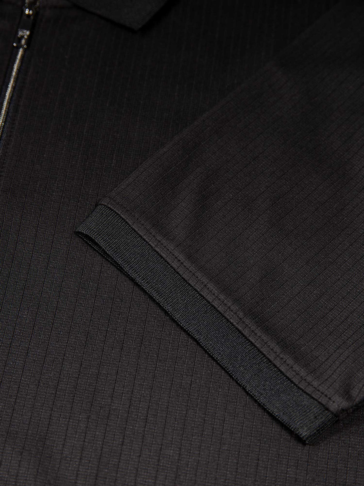 Men's black polo shirt with polo collar, detail view 2