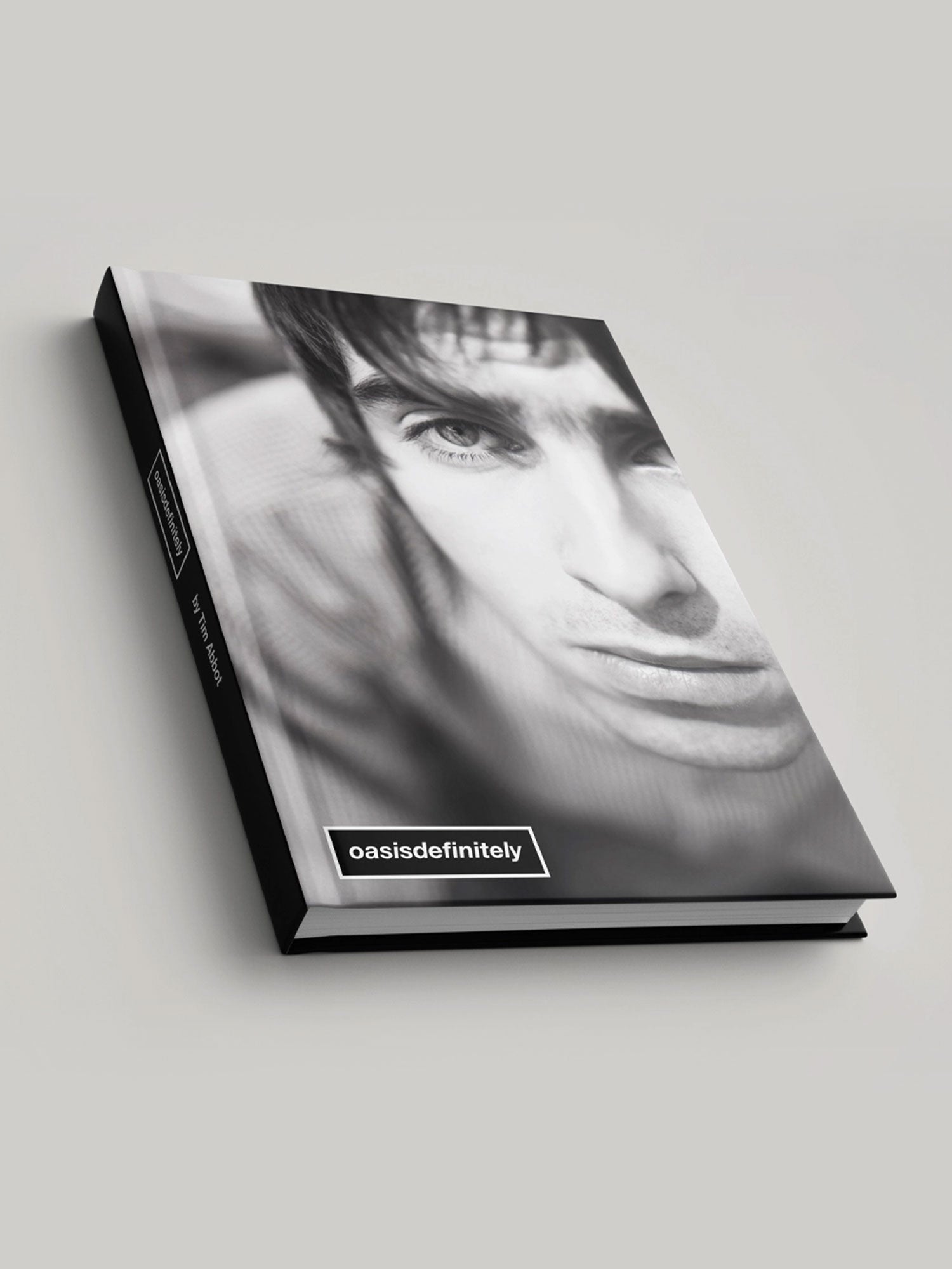 OasisDefinitely – The Book by Tim Abbot