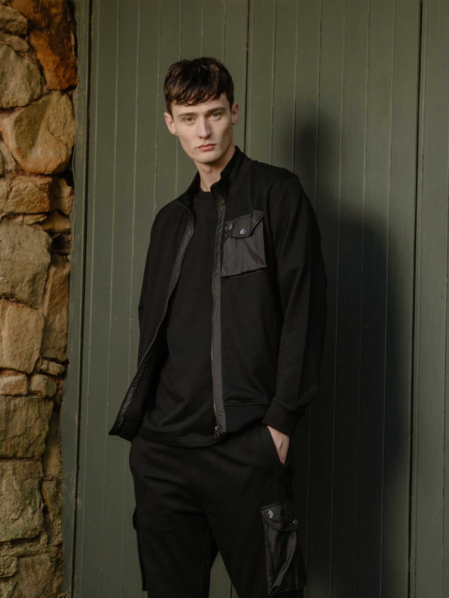 SUTTON ZIP SWEATSHIRT