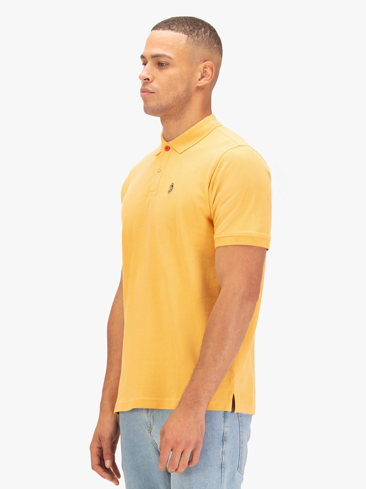 Men's yellow polo shirt with polo collar.