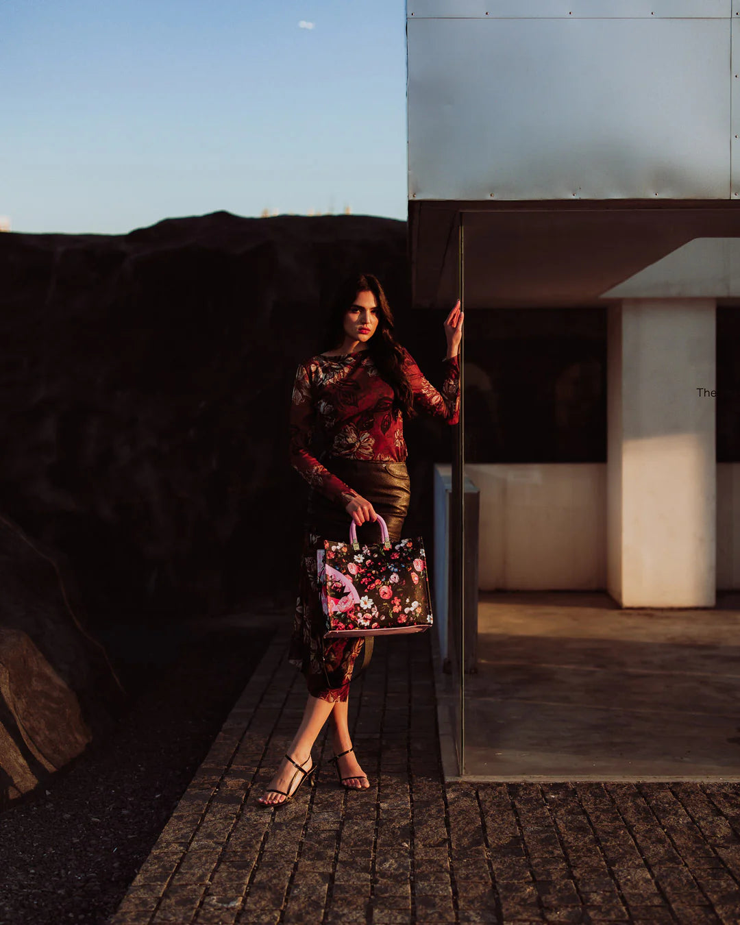 SPRAYGROUND JARDIN DE FLORES TORTUGA TOTE