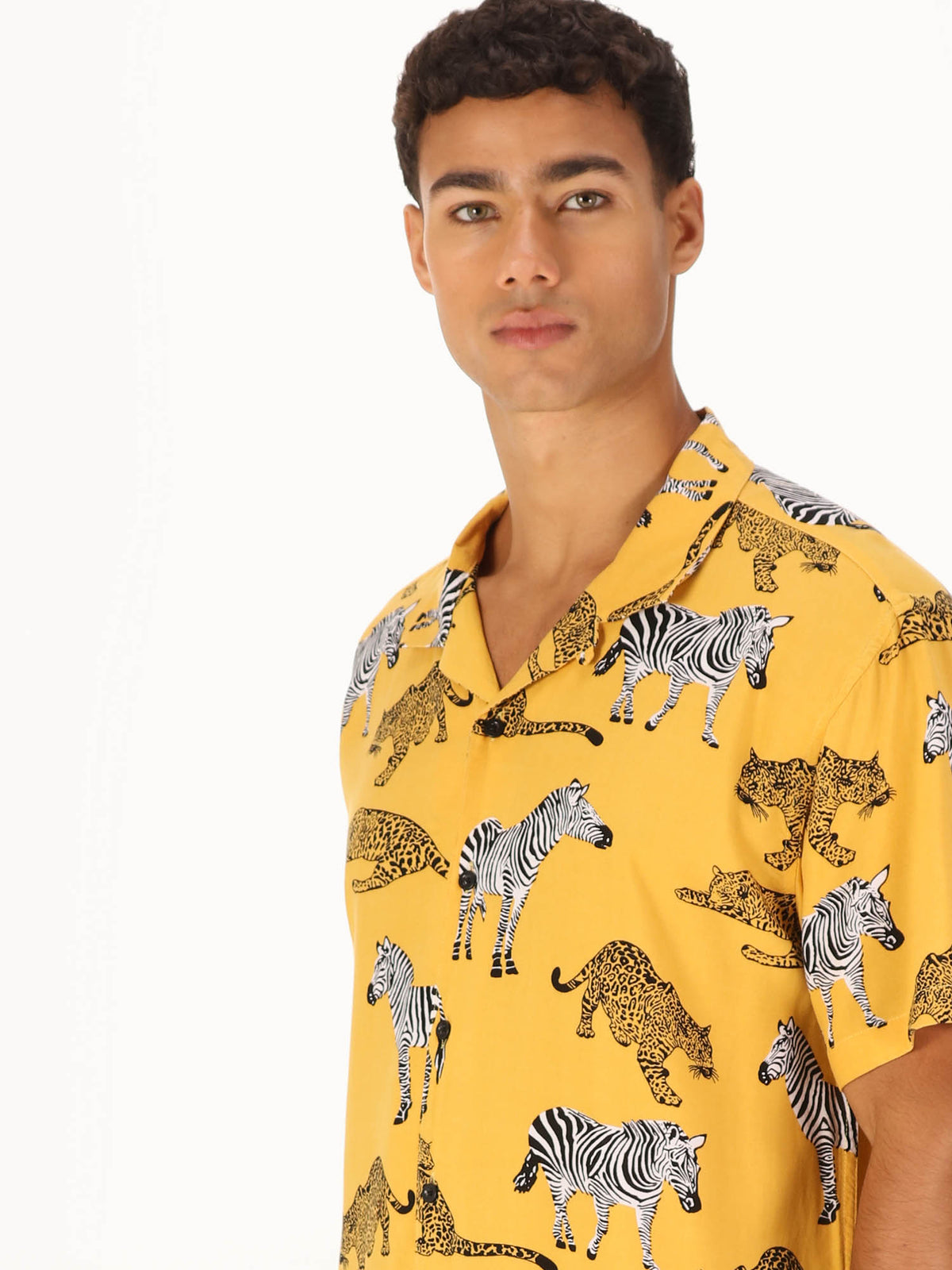 CALALA ISLAND PRINTED SHORT SLEEVE SHIRT